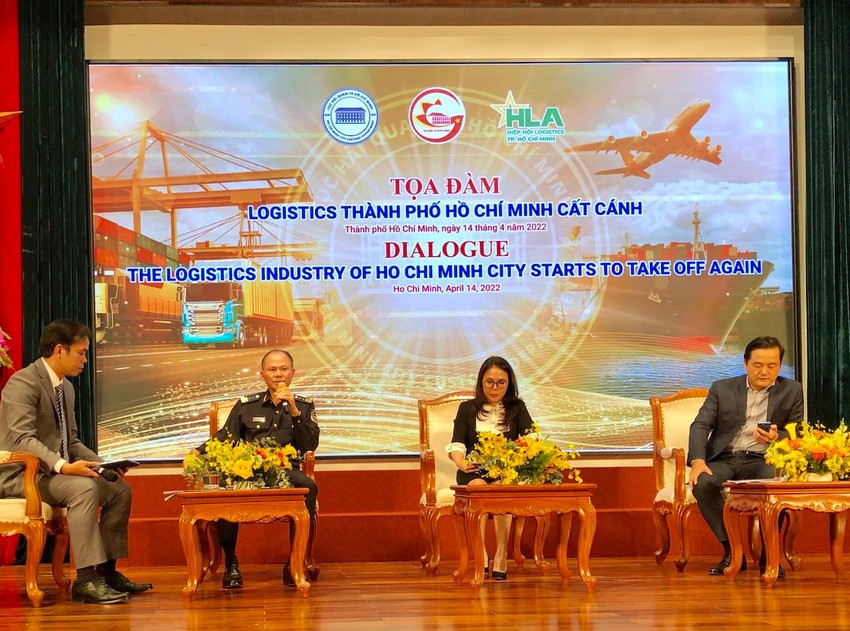 Tọa đàm Logistic thành phố Hồ Chí Minh Cất cánh